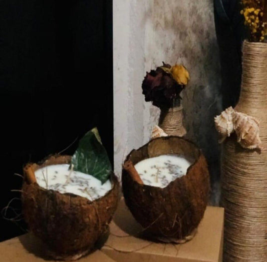 Natural Coconut Shell Decorative Scented Candle Wood Wicked Coconut Scented Candle Natural Coconut Shell Eco Friendly Ideal for Home and Beach Décor Aromatherapy Candle